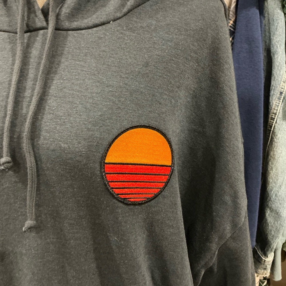 Aviator Nation | SUNSET PATCH PULLOVER RELAXED HO… - image 6